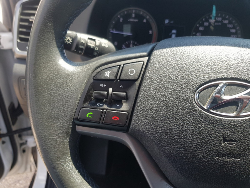Hyundai Tucson  1,7 CRDi 2WD DCT full